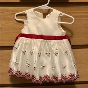 Floral white/Red dress